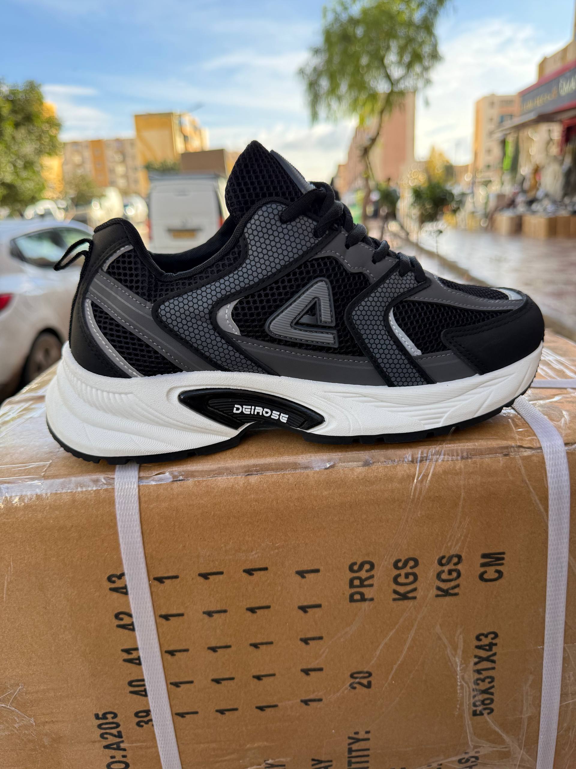 Basket Peak - الصورة 10