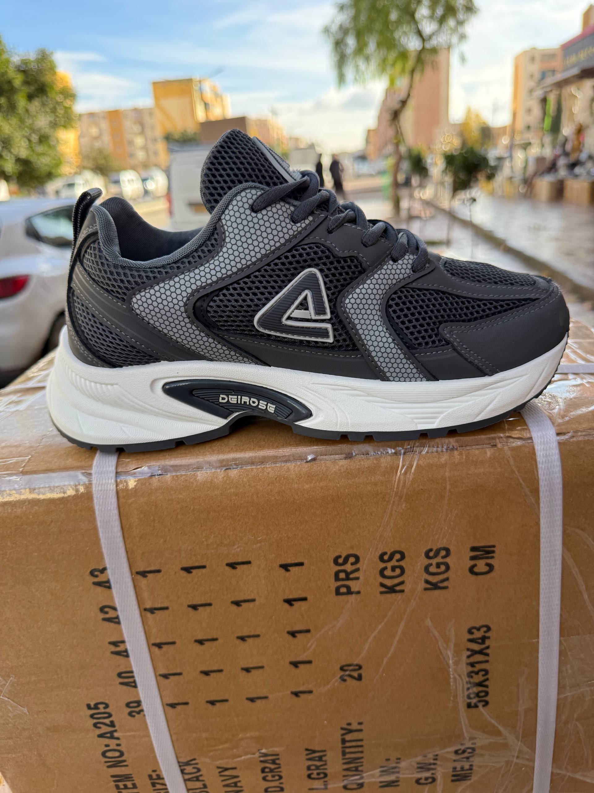 Basket Peak - الصورة 8