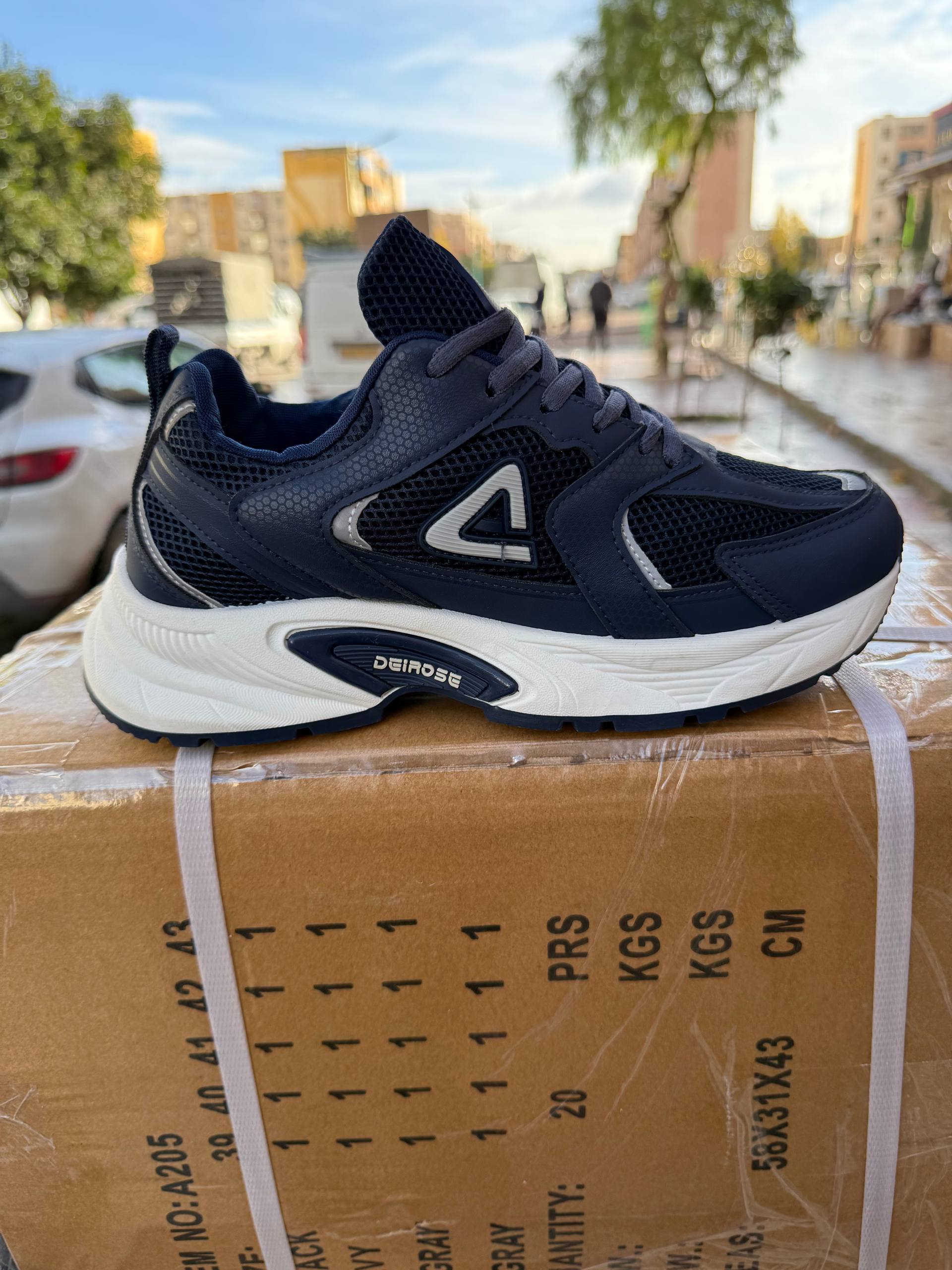 Basket Peak - الصورة 12