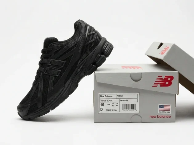 New Balance 1906R Importation